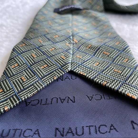 Nautica Green Blue and Gold Geometric Pattern Textured Silk Tie - Picture 9 of 10